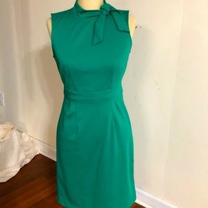 Size 4. Green sleeveless knee length dress. Merona